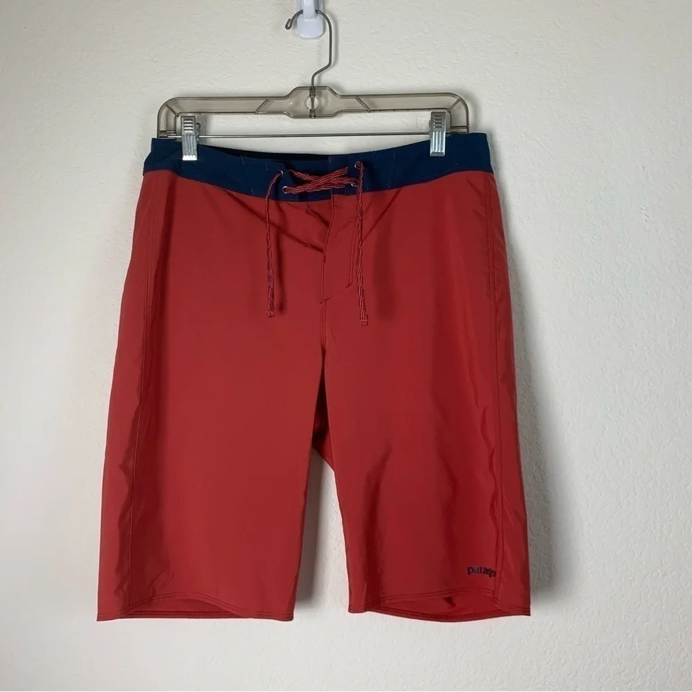 Patagonia Mens red hydro lace up swim board shorts 30